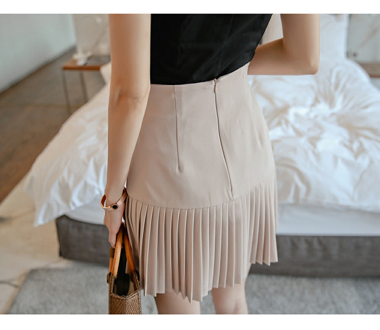 Chic V-neck Sleeveless Top with High Waist Pleated Skirt Set