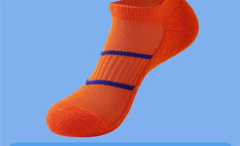 Men's Towel-Bottom Solid Color Sports Socks for Active Style