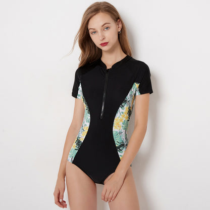 Sleek One-Piece Zipper Swimsuit-Effortless Style for Beach Confidence