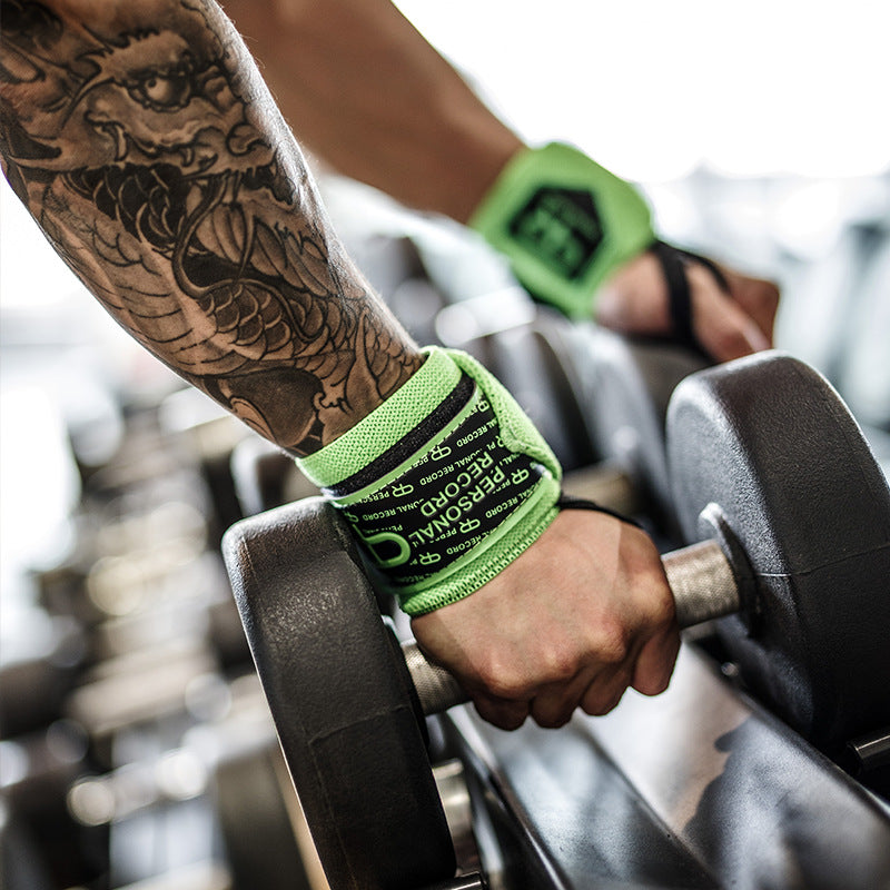 Fitness Wristband សម្រាប់ Powerlifting ជាមួយនឹងជំនួយប្រឆាំងនឹងការស្ពឹក