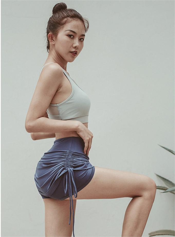 Women's Anti-Glare Sports Skirt with Yoga Shorts