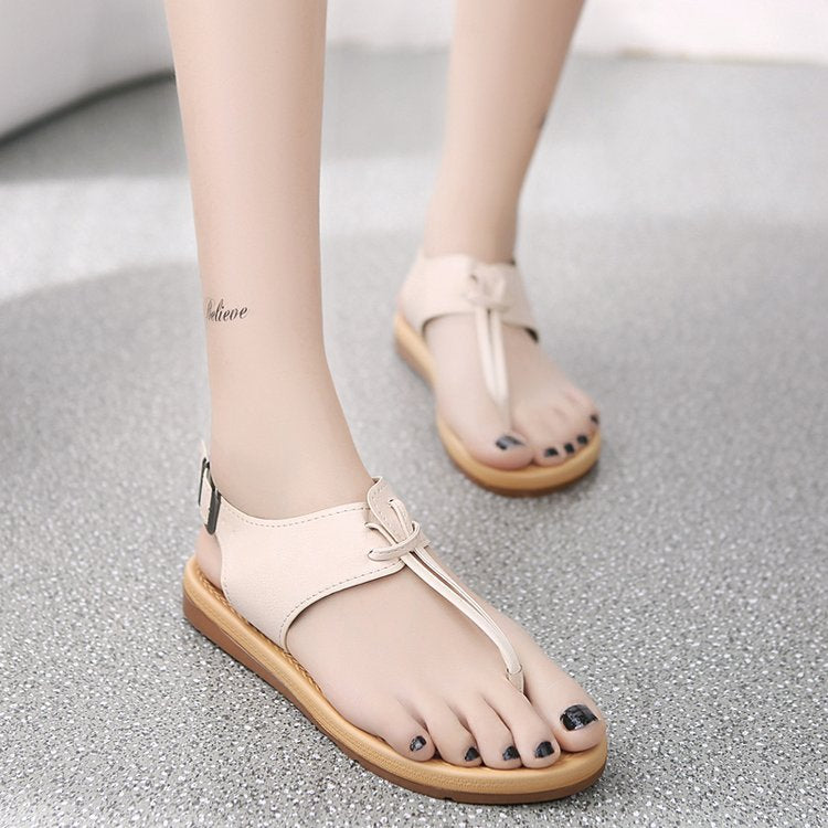 Roman Flip-Flops សម្រាប់រចនាប័ទ្មការប្រកួតទាំងអស់នៅក្នុងស្បែកជើងនារីទាន់សម័យ