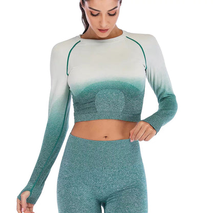 Gradient Sportswear for Women-Stylish and Navel-Focused Fitness Attire