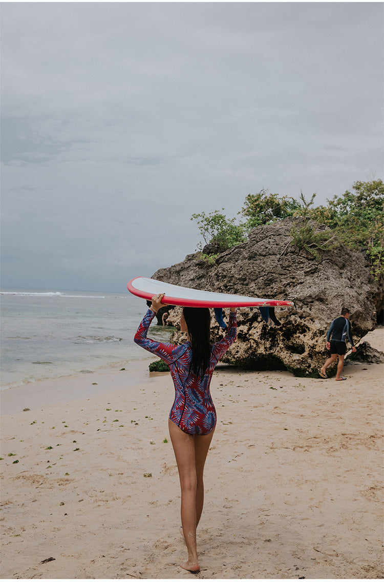 Long Sleeve Sunscreen Swimsuit for Stylish Sun Protection