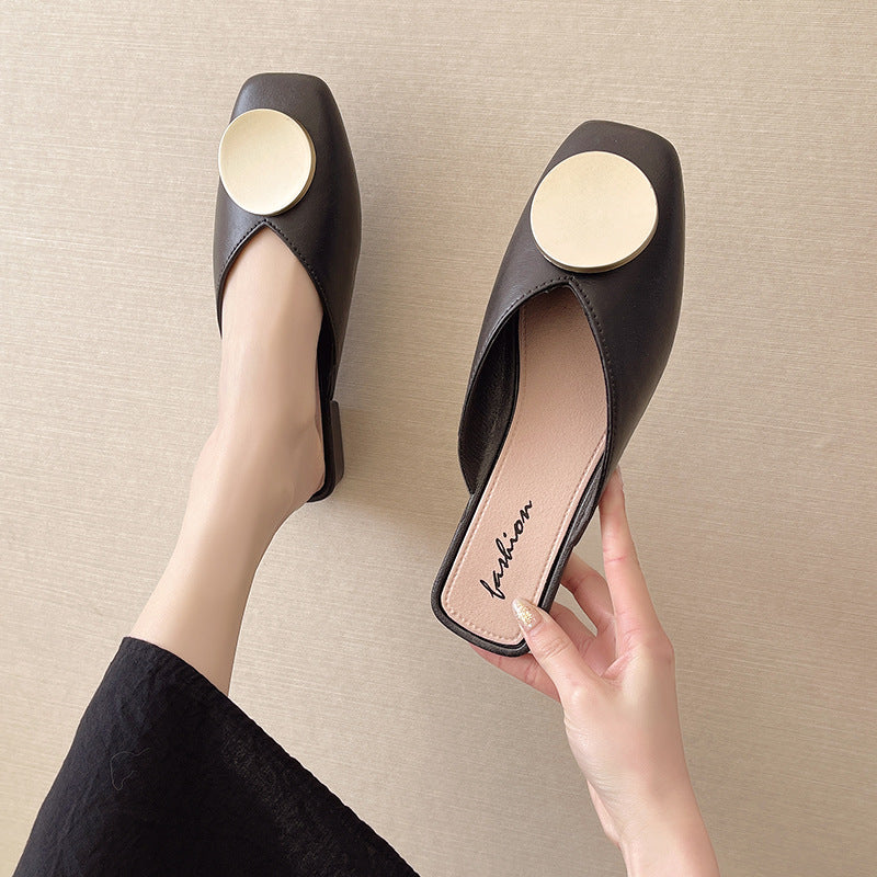 Fashionable Half Slippers with Middle-Heeled Design