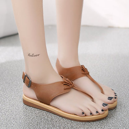 Roman Flip-Flops សម្រាប់រចនាប័ទ្មការប្រកួតទាំងអស់នៅក្នុងស្បែកជើងនារីទាន់សម័យ