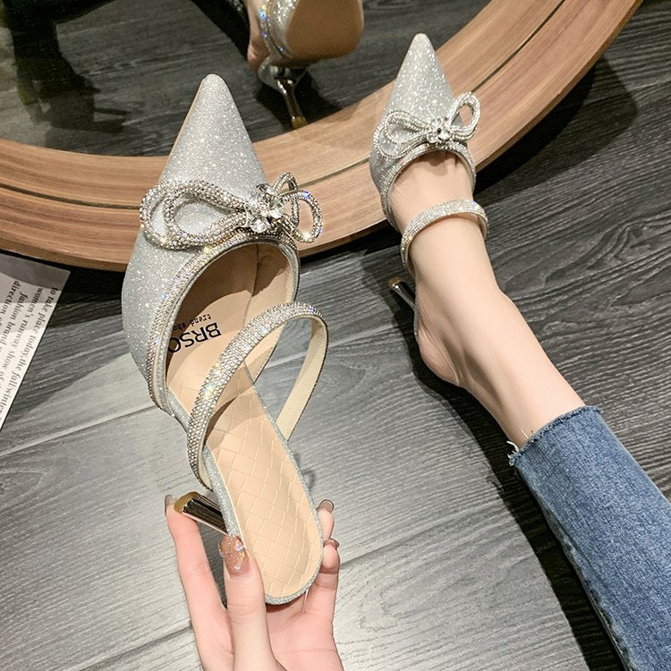 ស្បែកជើងកែងចោត Stiletto ទាន់សម័យសម្រាប់ស្ត្រី