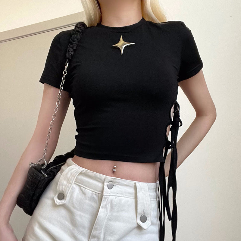 Dark Metal Decorative Short Sleeve T-Shirt with Waist Hollow Design