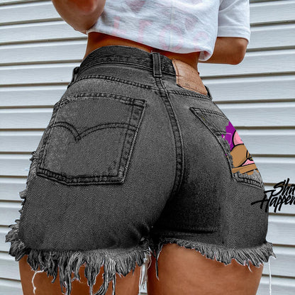 Trendy Mouth Biting Finger Print Denim Shorts-Chic and Edgy